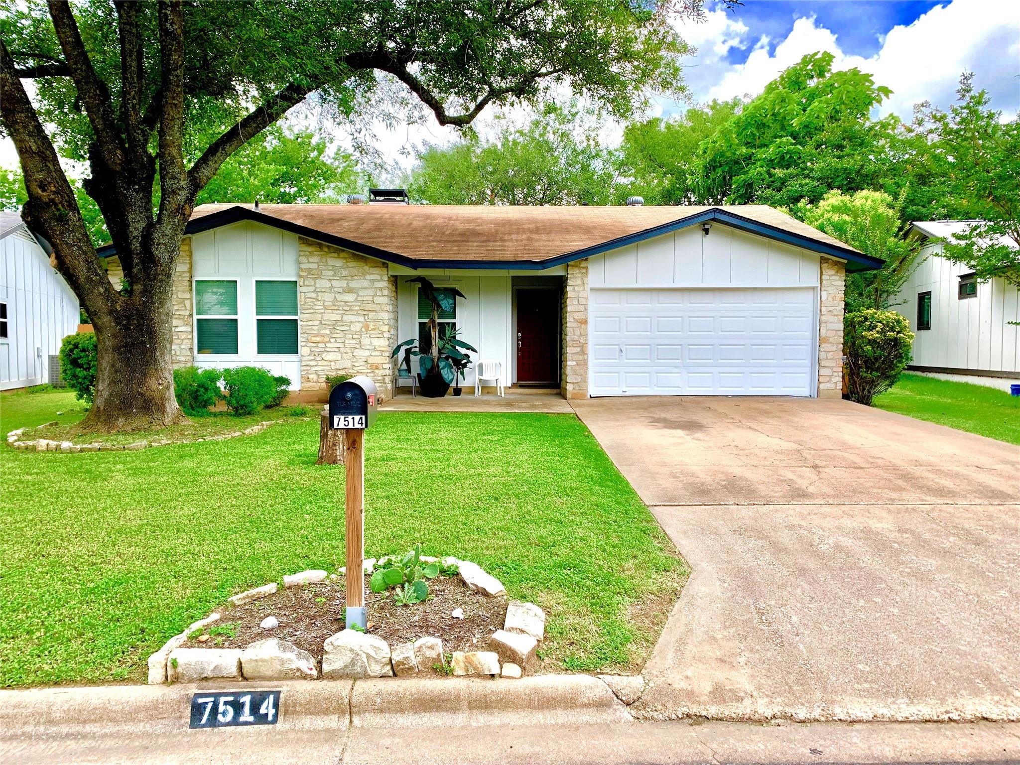 7514 Uray Dr, Austin, TX 78724