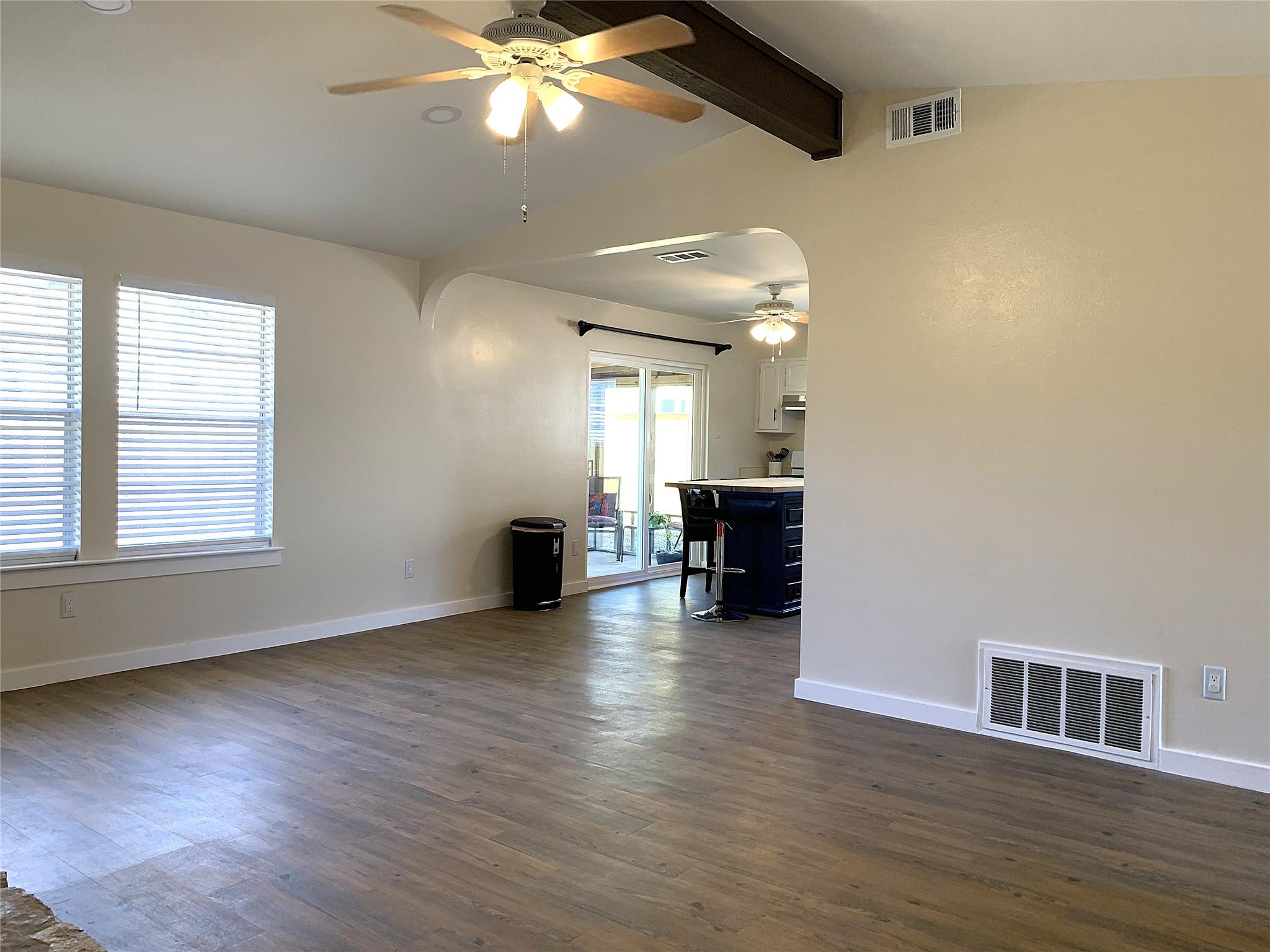 7514 Uray Dr, Austin, TX 78724