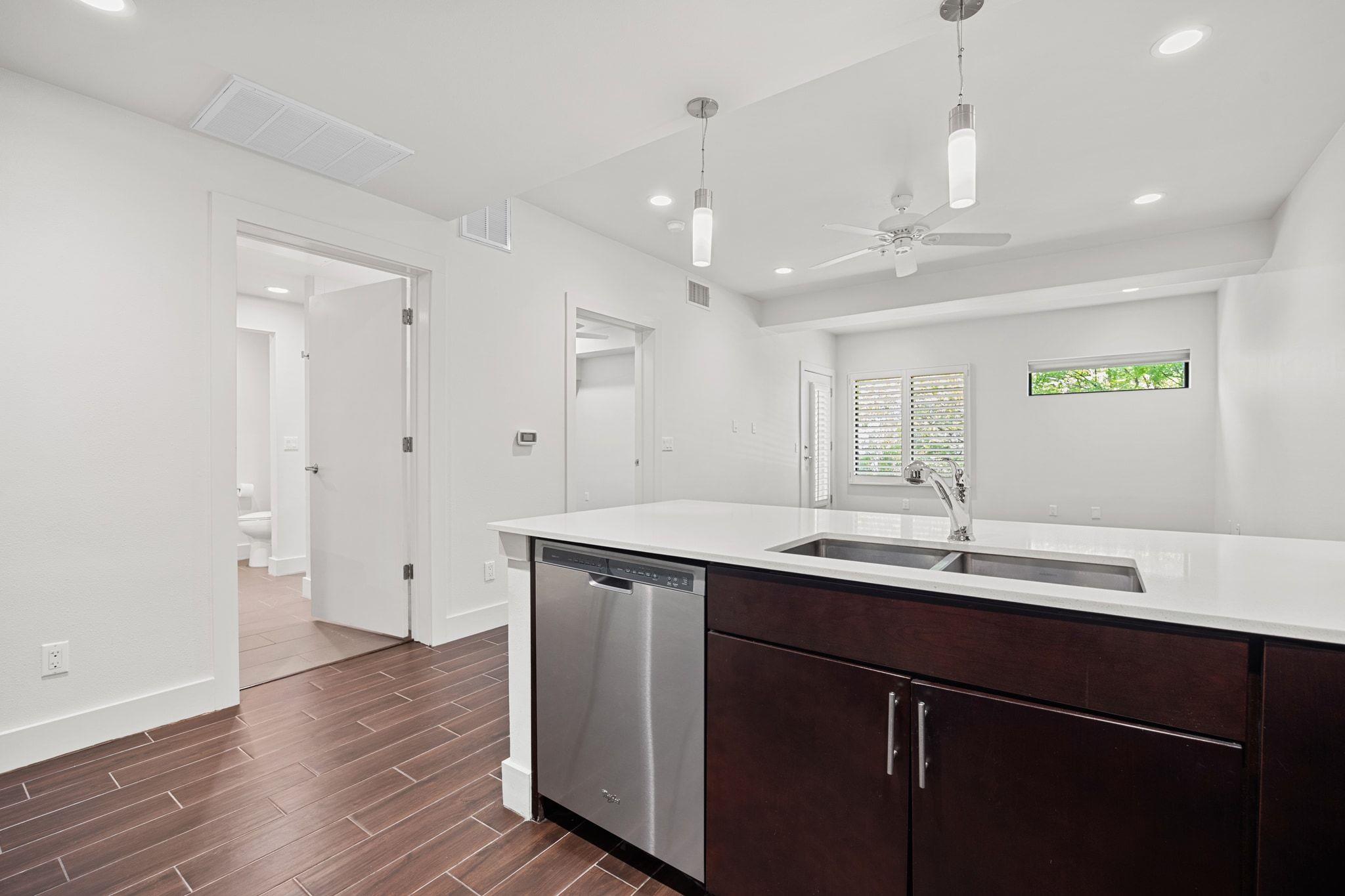 1603 Enfield Rd # 211, Austin, TX 78703