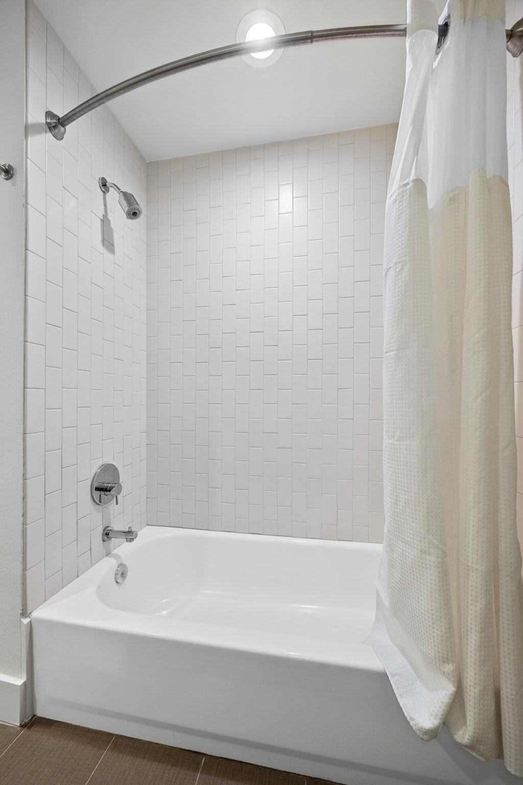 1603 Enfield Rd # 211, Austin, TX 78703