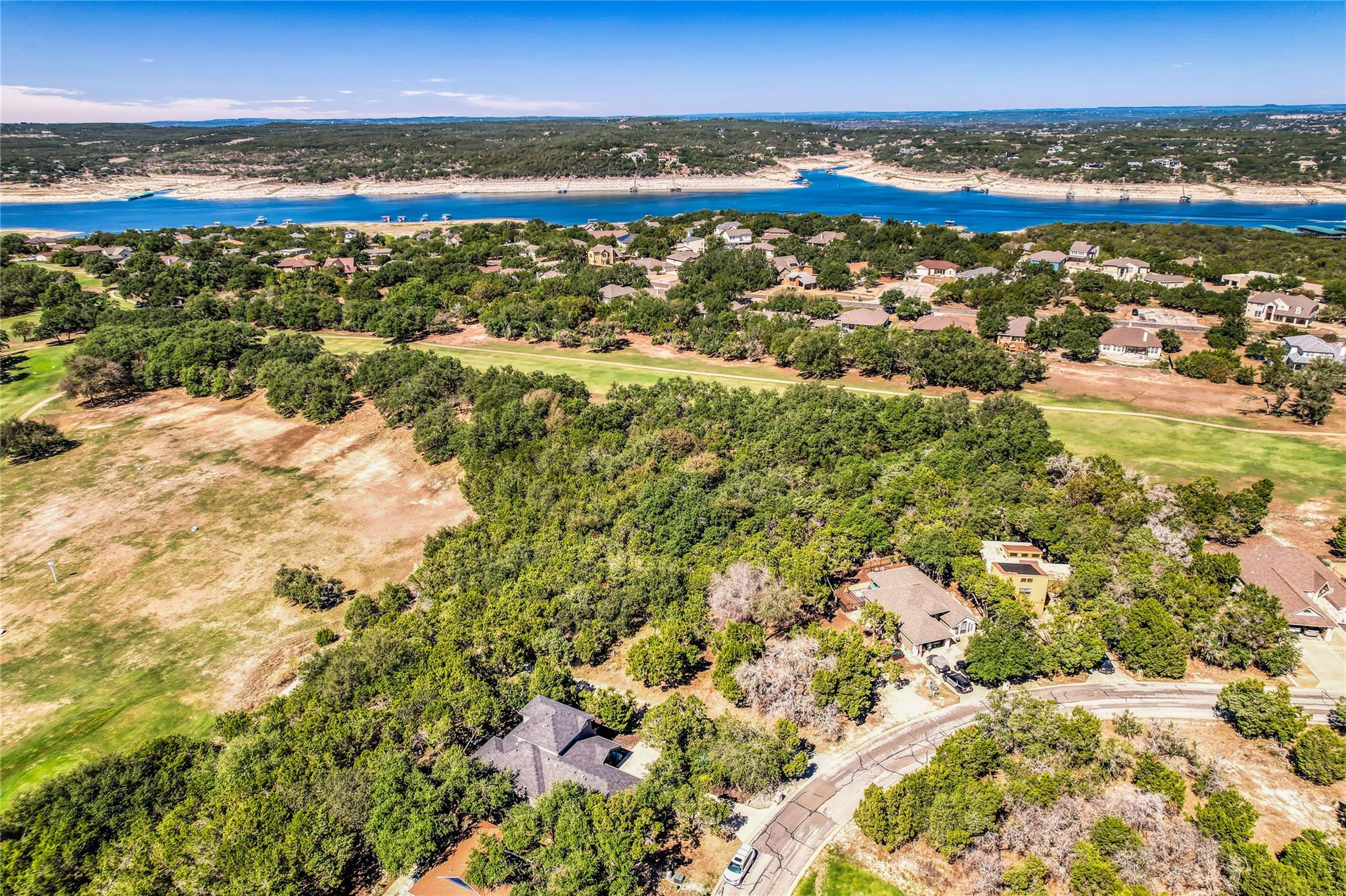 18620 Champions Cir, Point Venture, TX 78645