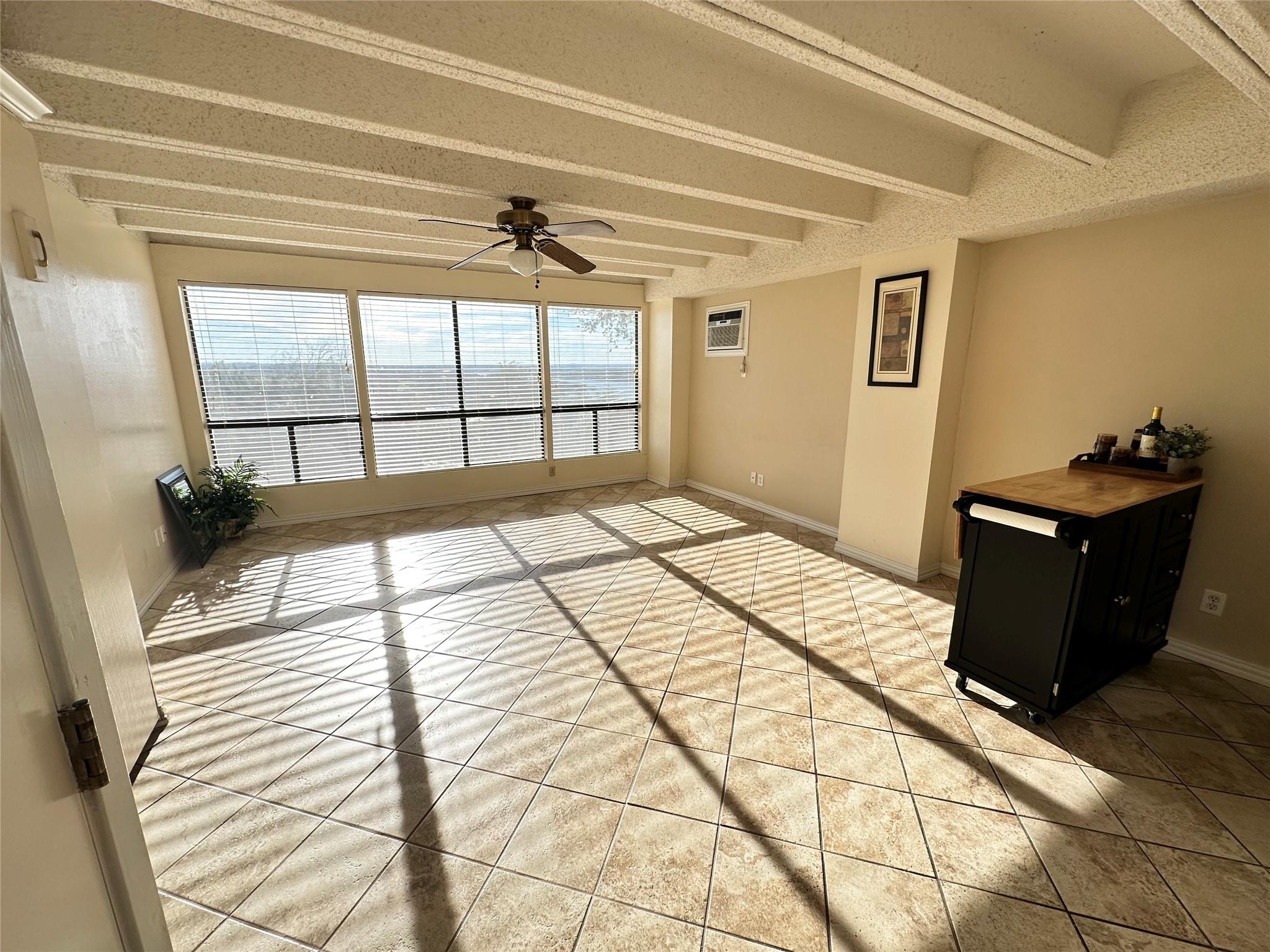 5916 Lago Vista Way # B18, Lago Vista, TX 78645