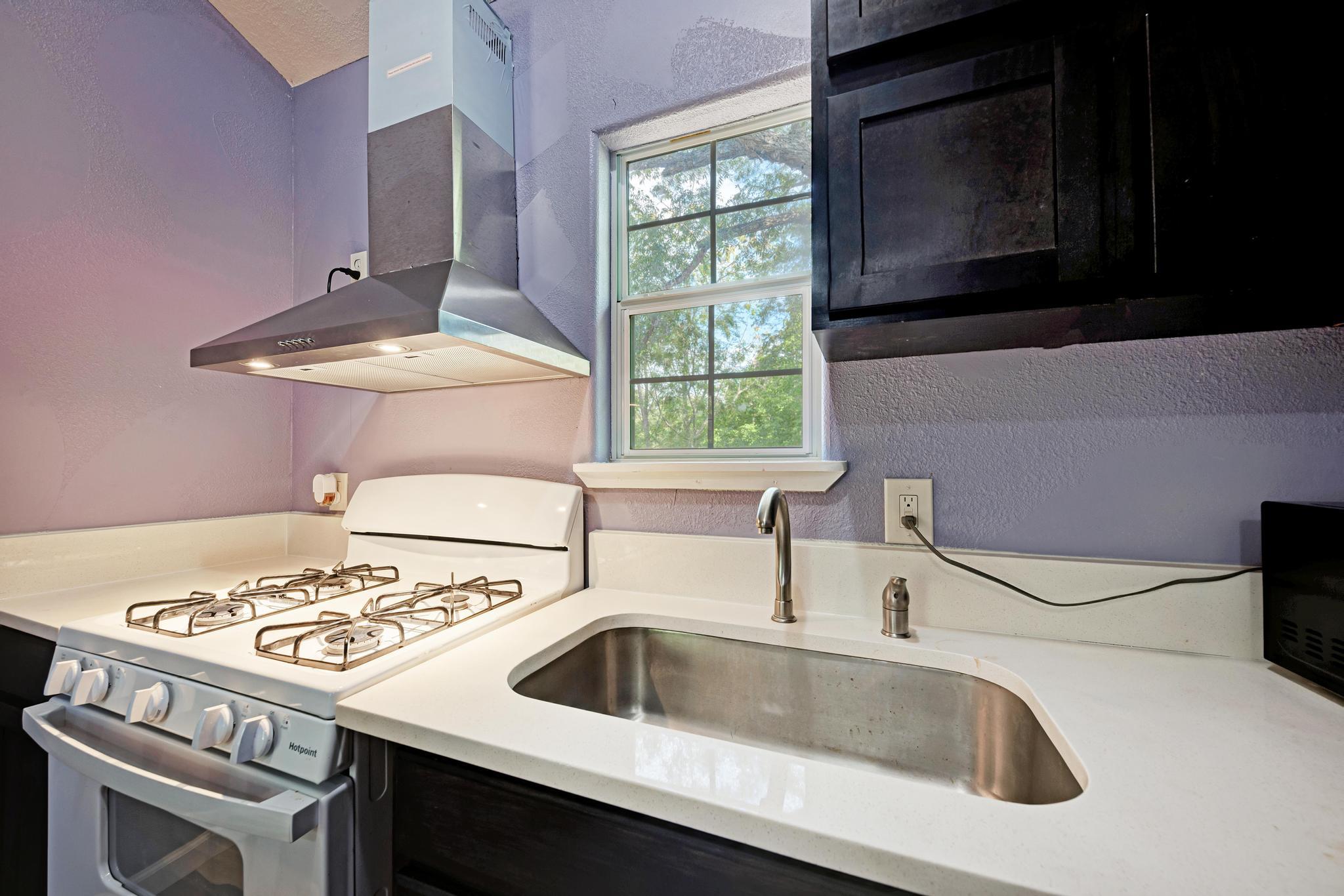 2785 N Main St, Bastrop, TX 78602