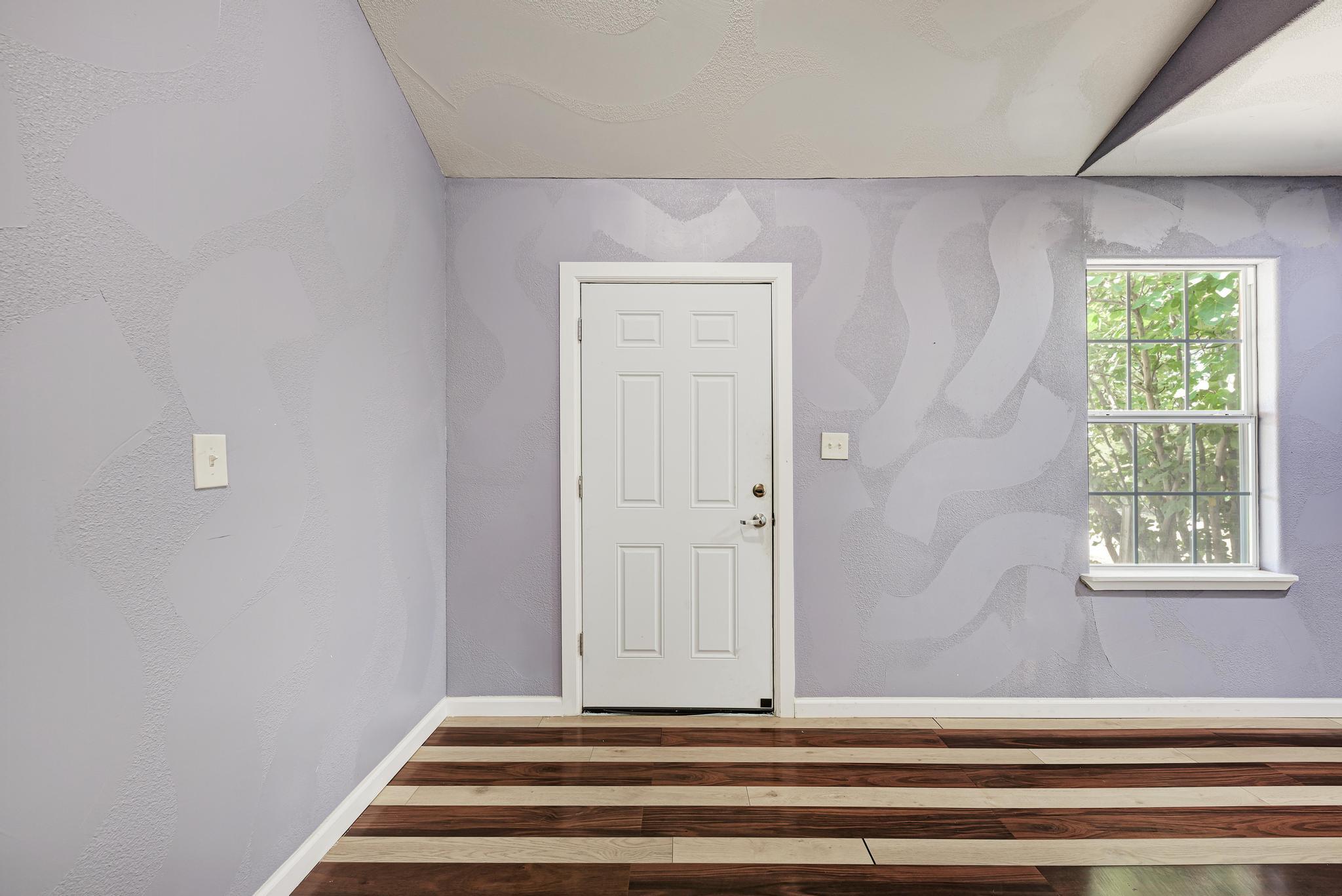 2785 N Main St, Bastrop, TX 78602