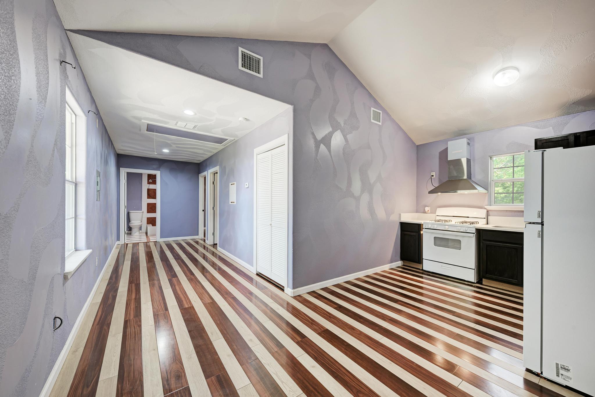 2785 N Main St, Bastrop, TX 78602