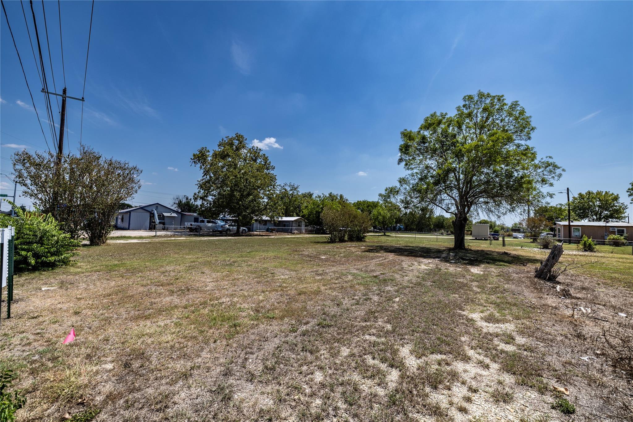 300 Blackjack St, Lockhart, TX 78644