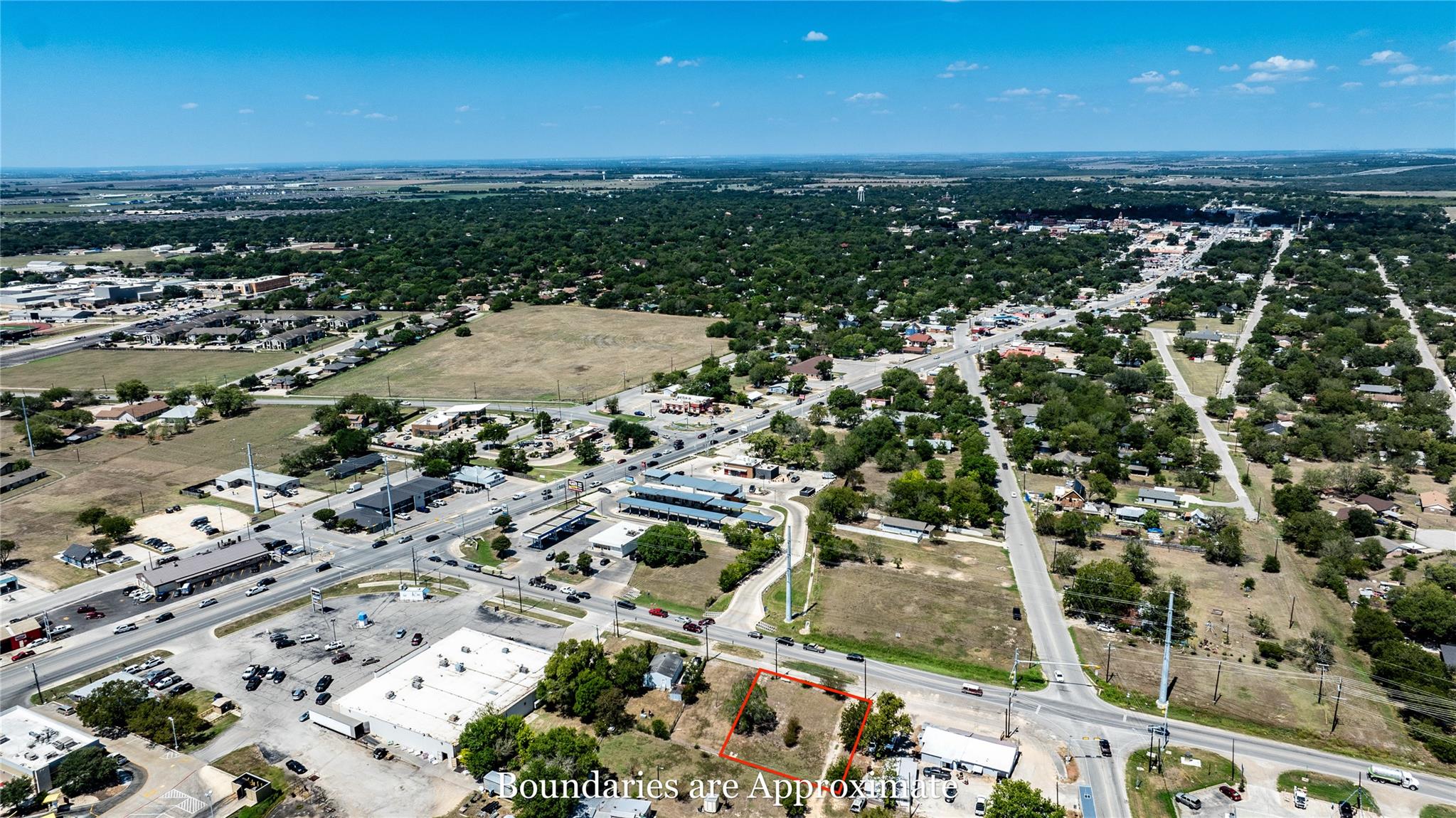 300 Blackjack St, Lockhart, TX 78644