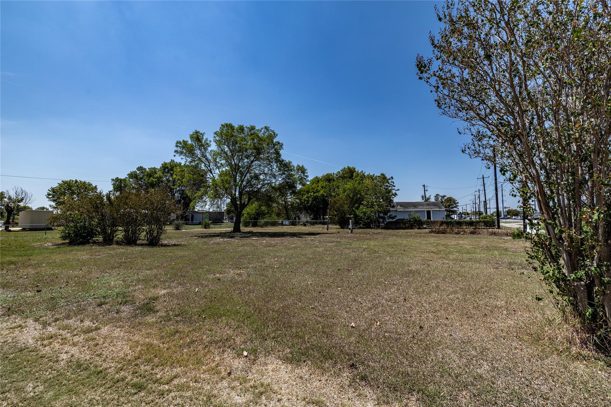 300 Blackjack St, Lockhart, TX 78644