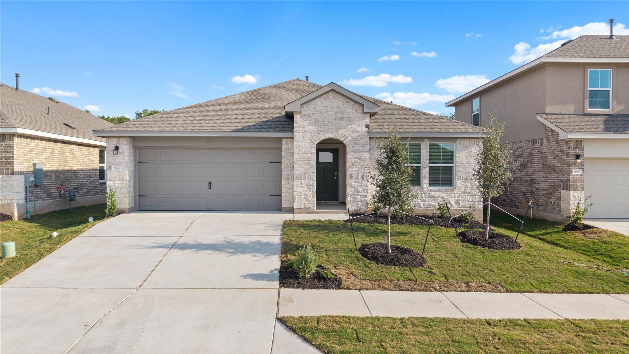 1936 Lazy Acres St, Leander, TX 78641