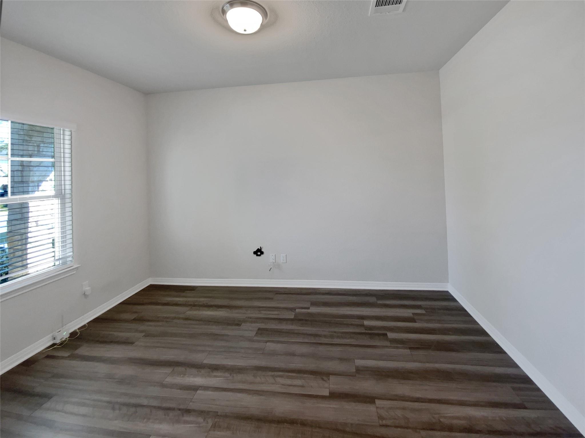 220 Sun Grove Trl, Georgetown, TX 78628