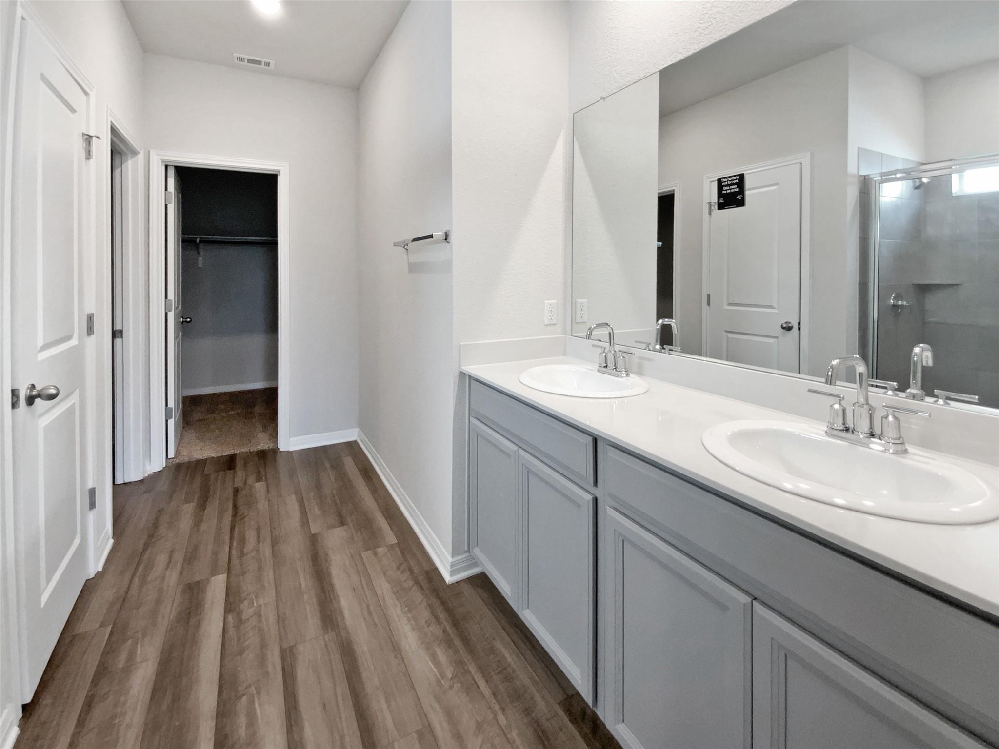 220 Sun Grove Trl, Georgetown, TX 78628