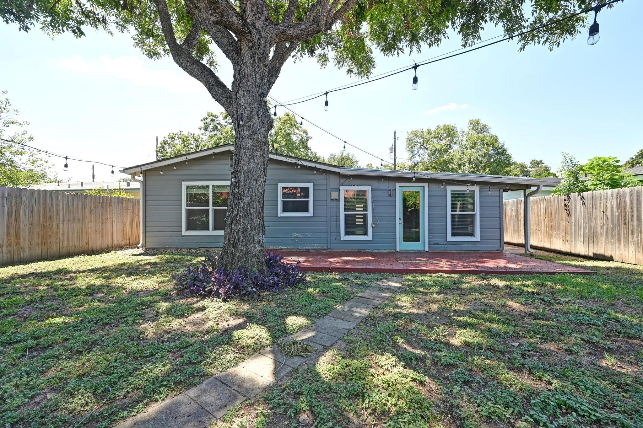 3310 Bengston St, Austin, TX 78702