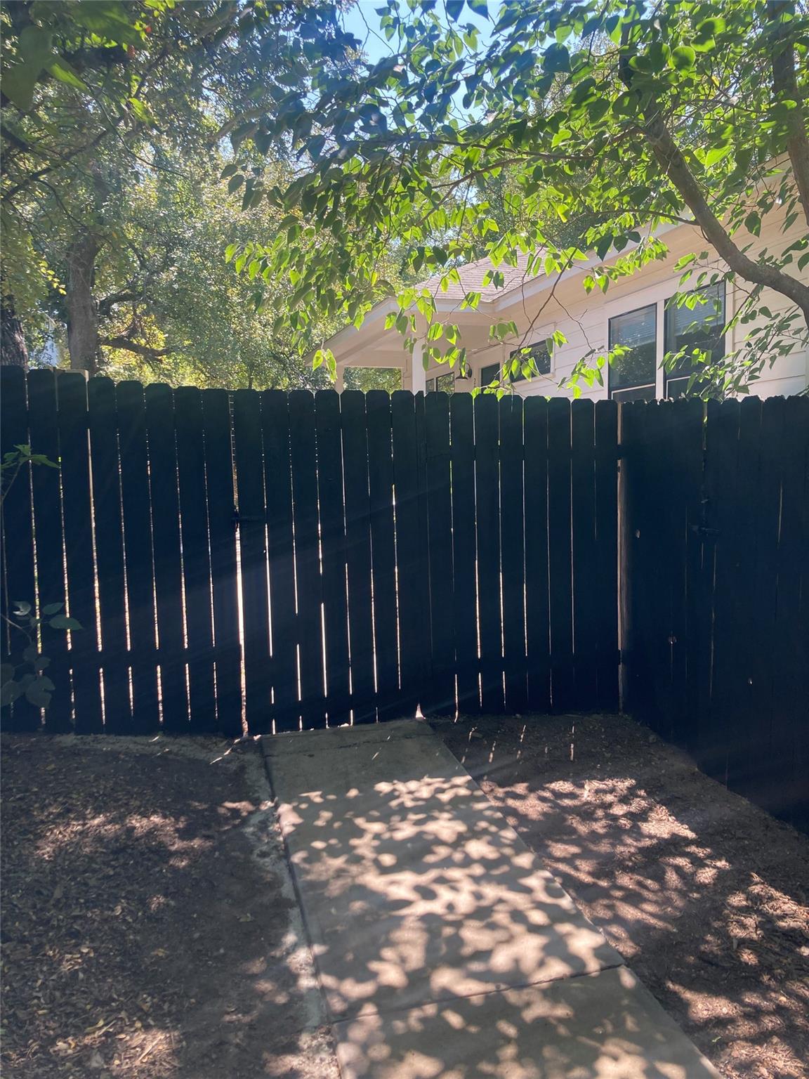 2911 E 13th St # B, Austin, TX 78702