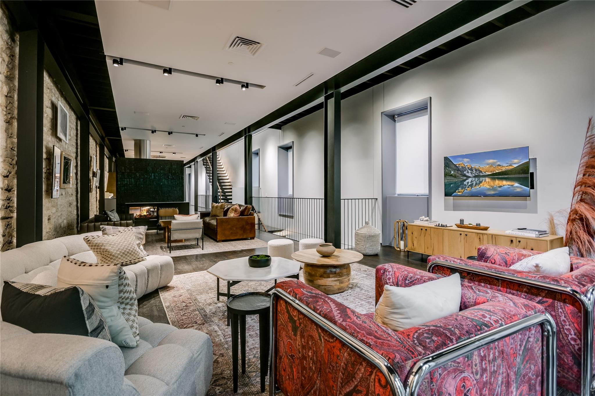 811 Congress Ave, Austin, TX 78701