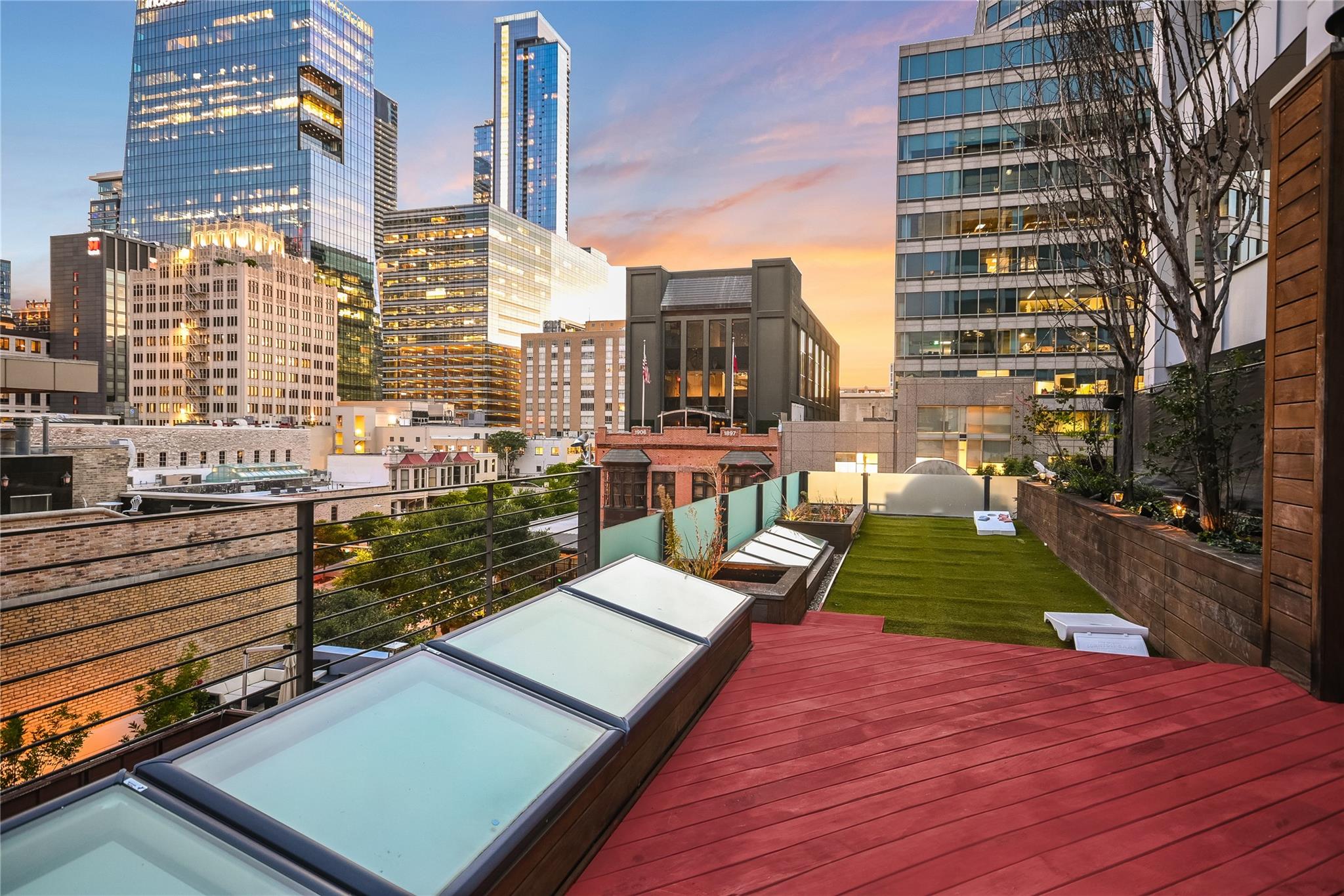 811 Congress Ave, Austin, TX 78701