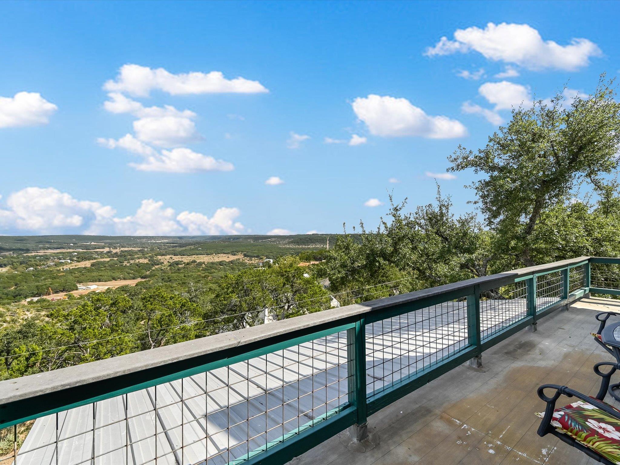 20 Meridian Dr, Wimberley, TX 78676