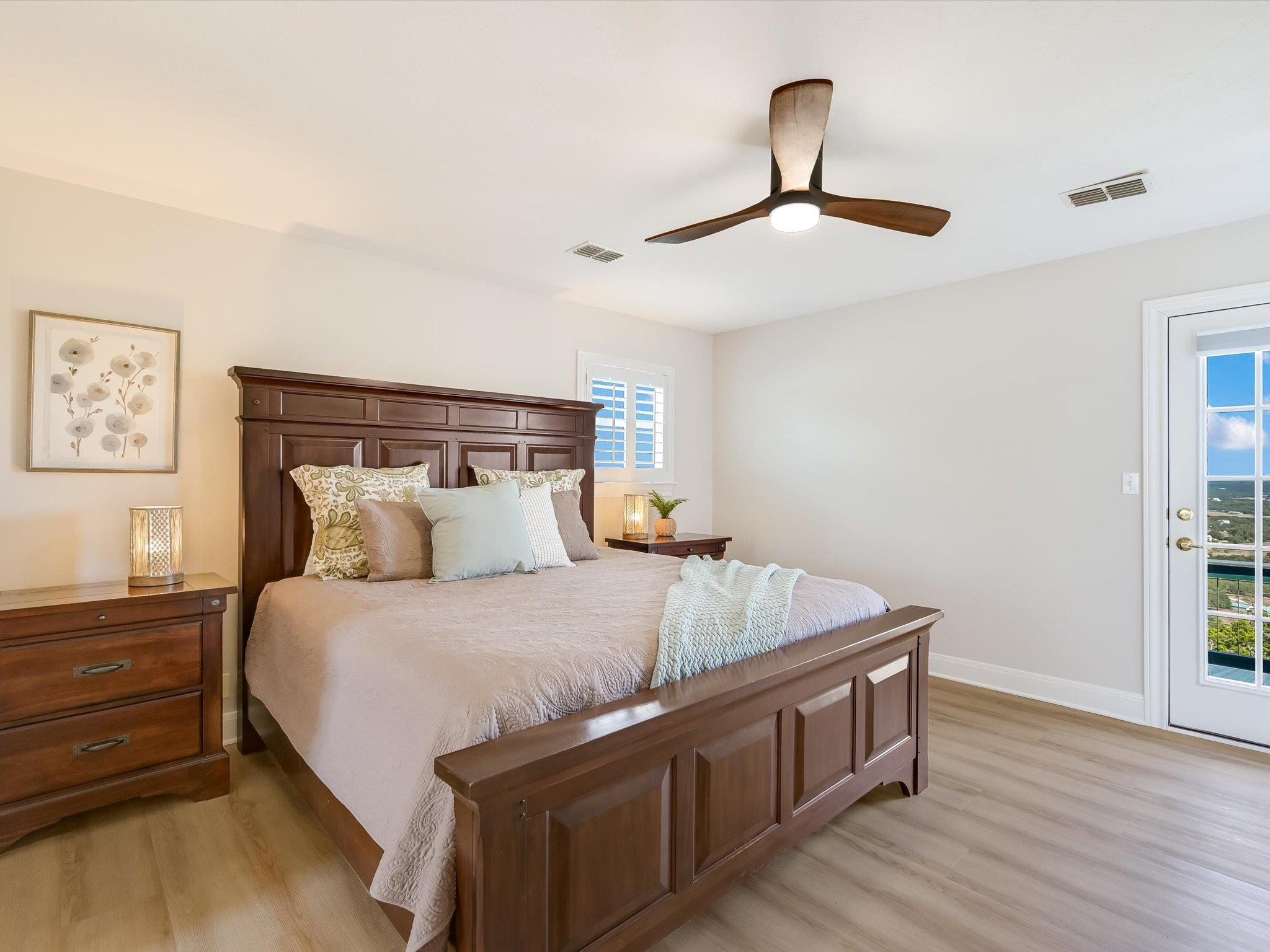 20 Meridian Dr, Wimberley, TX 78676