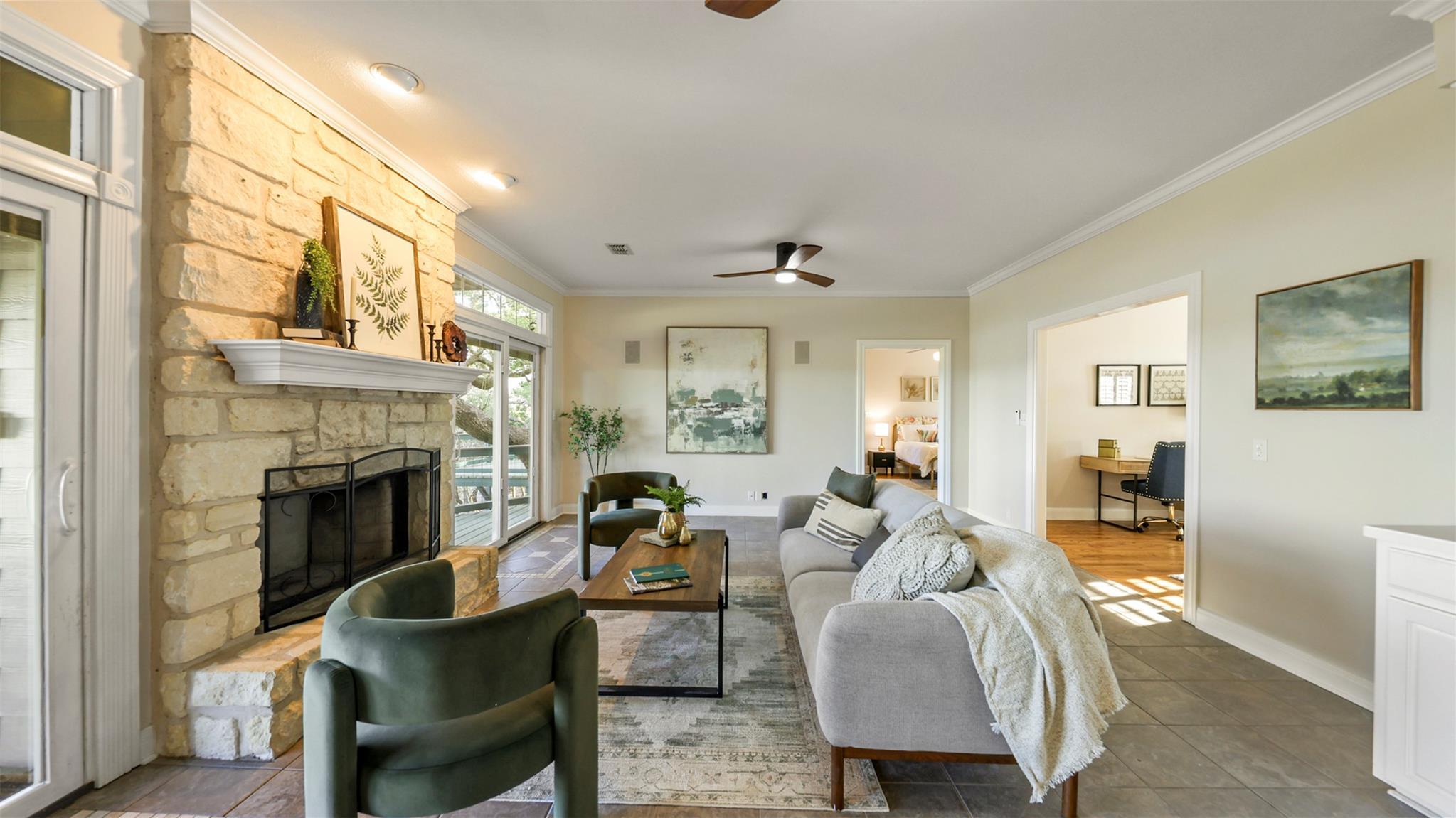 20 Meridian Dr, Wimberley, TX 78676