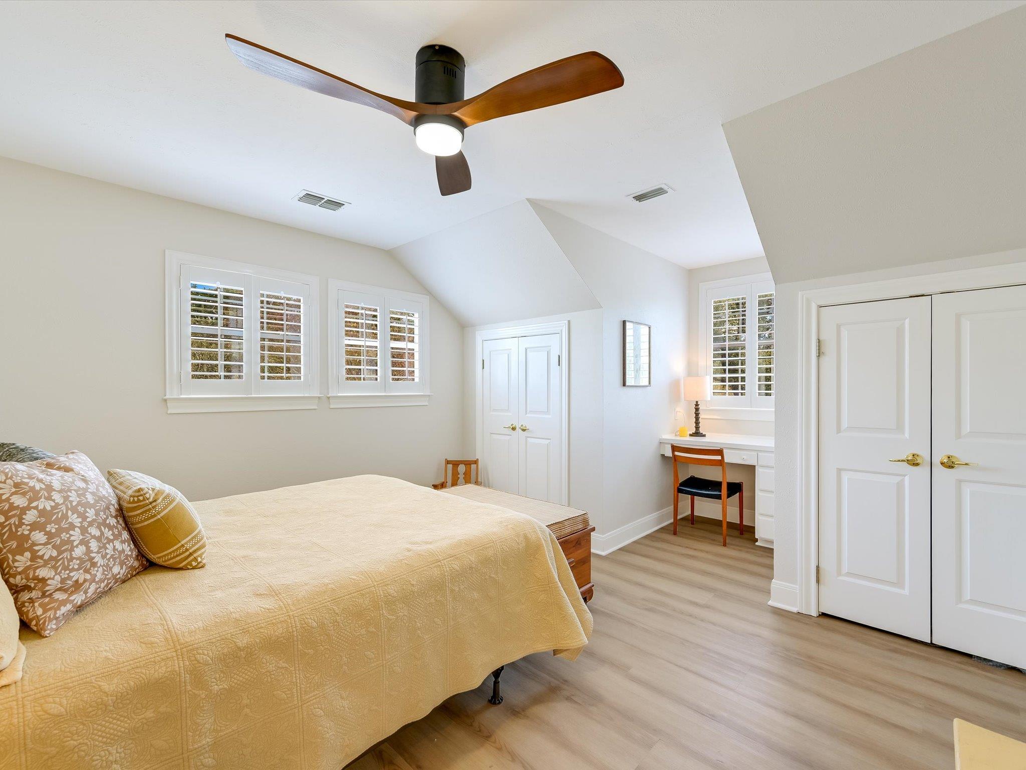 20 Meridian Dr, Wimberley, TX 78676