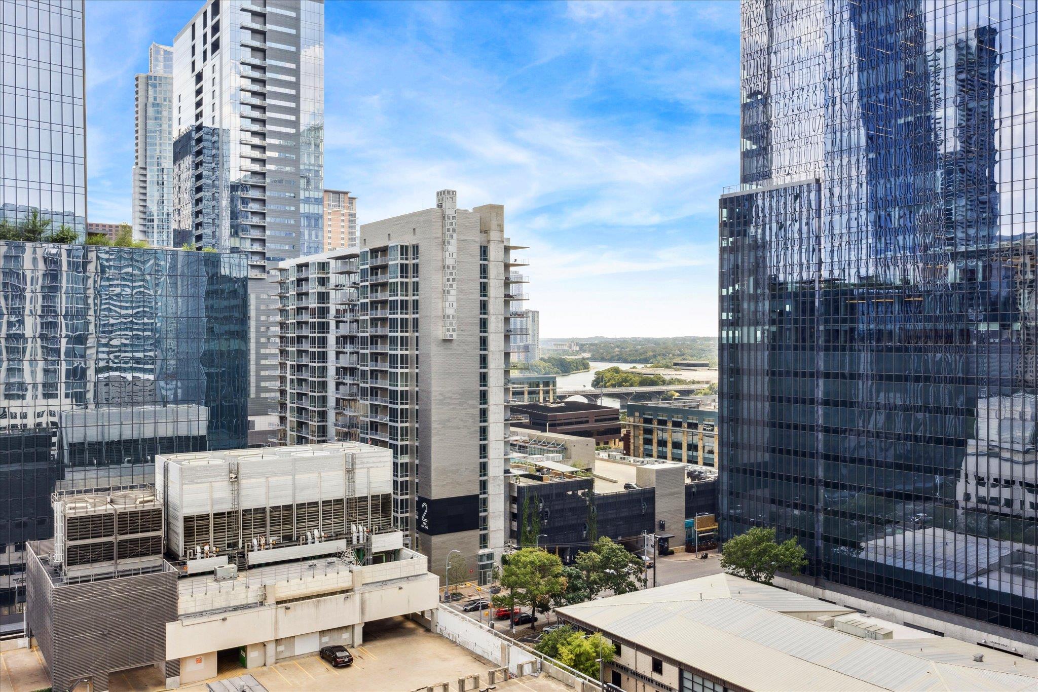 360 Nueces St # 1411, Austin, TX 78701