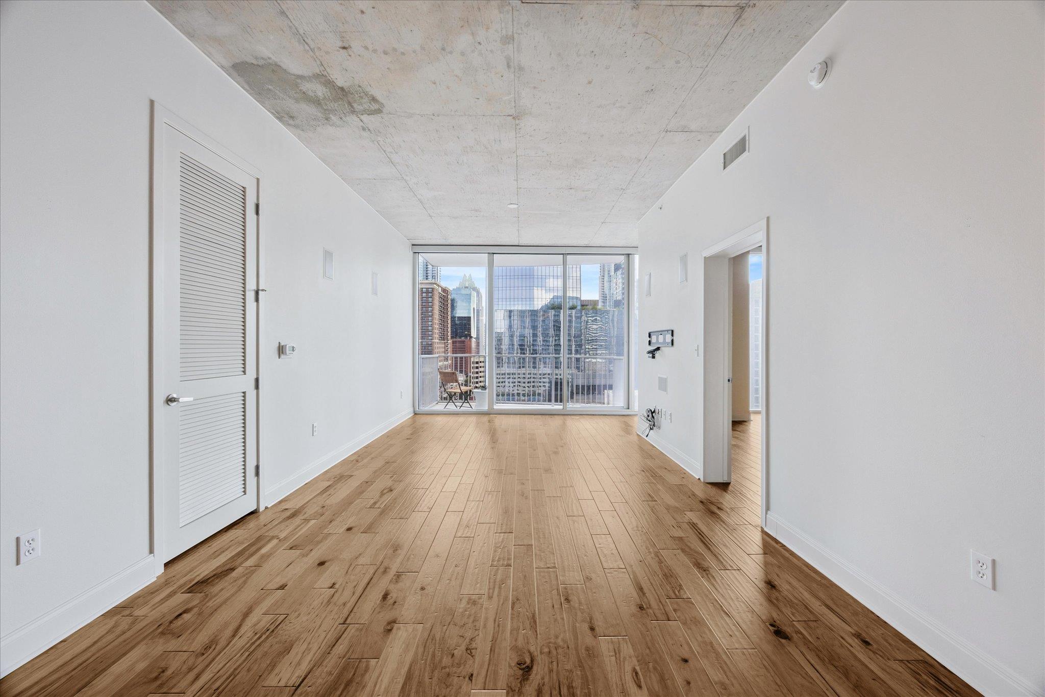 360 Nueces St # 1411, Austin, TX 78701