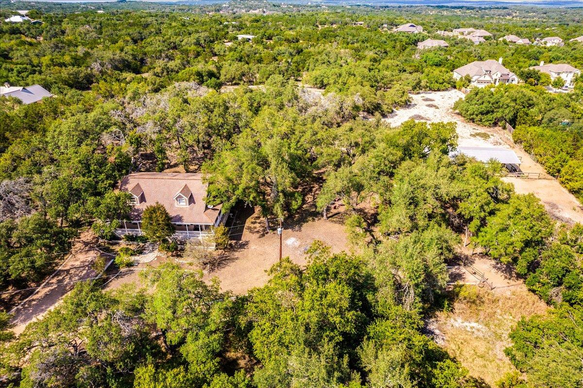 251 Oak Grove Dr, Dripping Springs, TX 78620