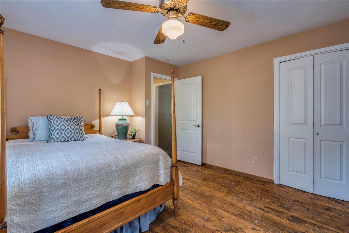 251 Oak Grove Dr, Dripping Springs, TX 78620