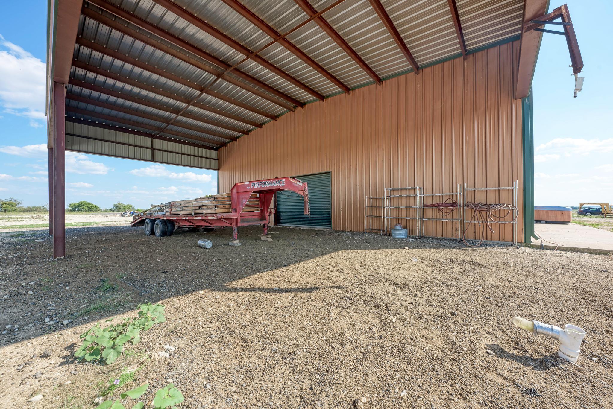 1155 County Road 304, Oglesby, TX 76561