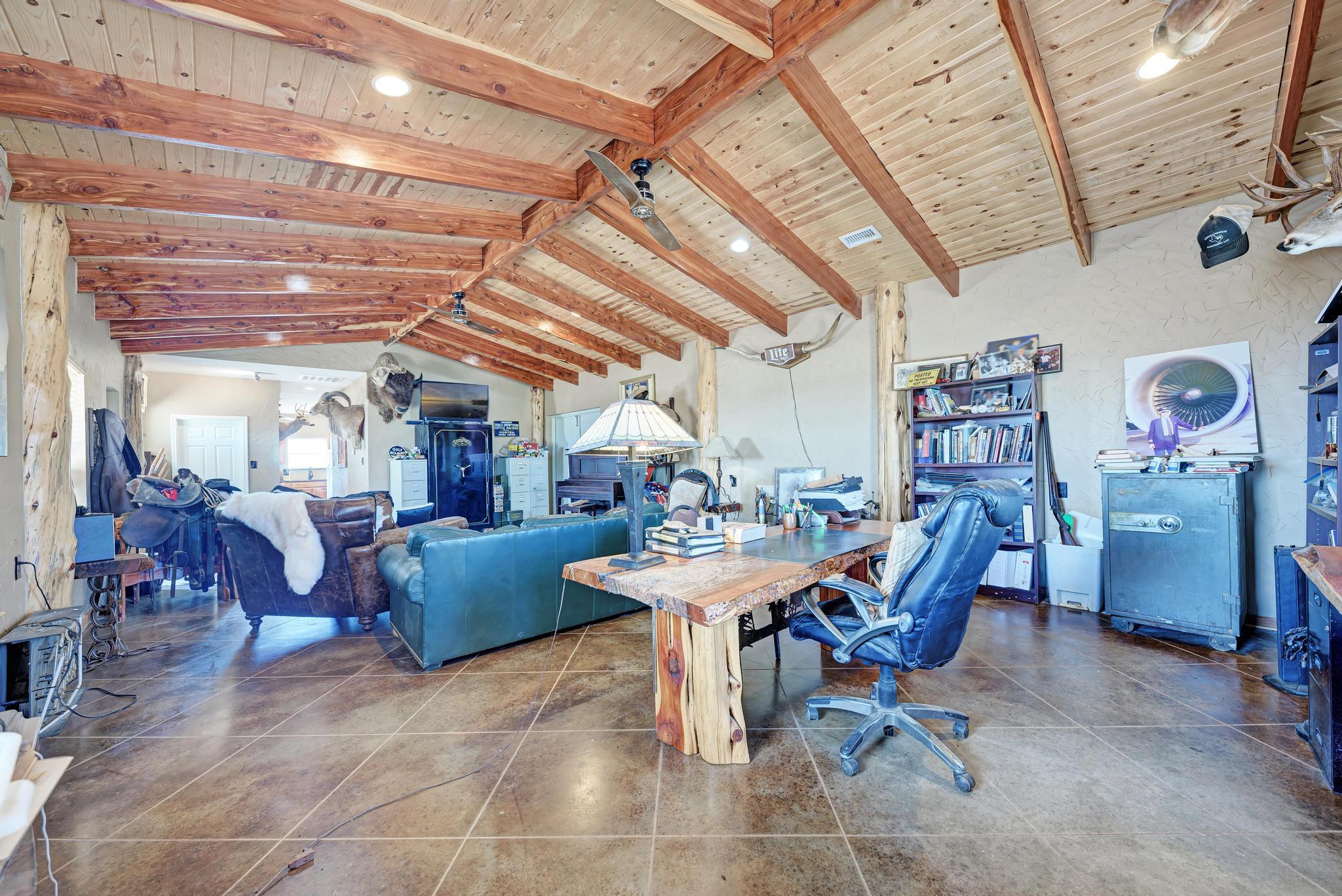 1155 County Road 304, Oglesby, TX 76561