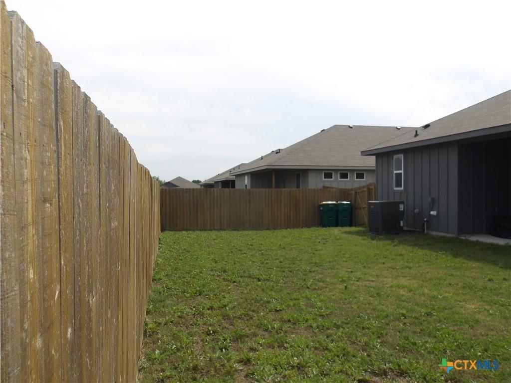 714 Freedom Cir, Nolanville, TX 76559