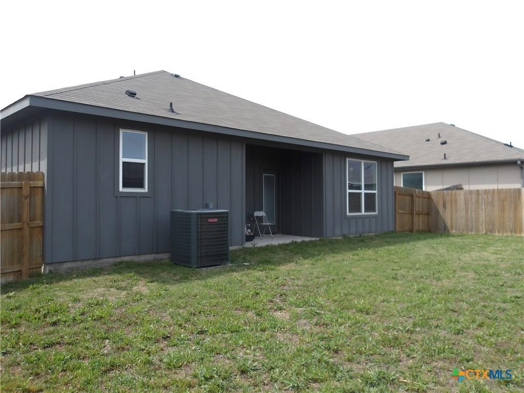 714 Freedom Cir, Nolanville, TX 76559