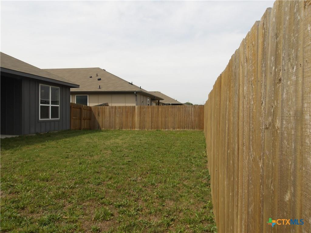 714 Freedom Cir, Nolanville, TX 76559