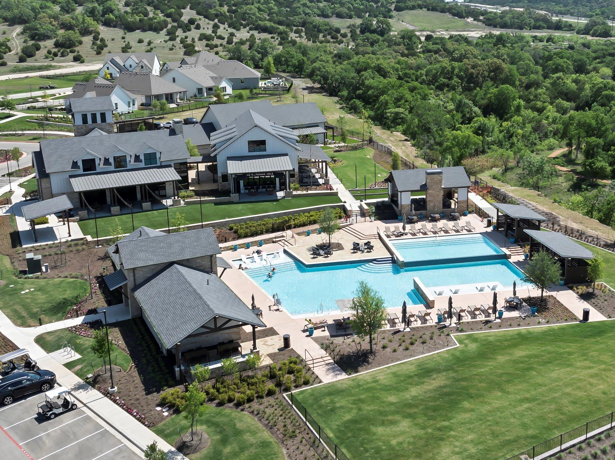 523 Hallwood Dr, Liberty Hill, TX 78642