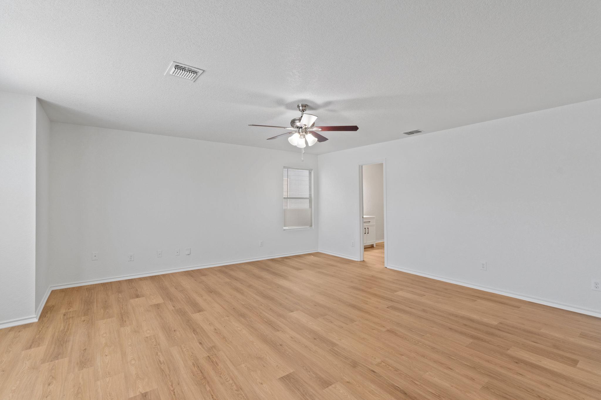 501 Gatewood Briar, Cibolo, TX 78108