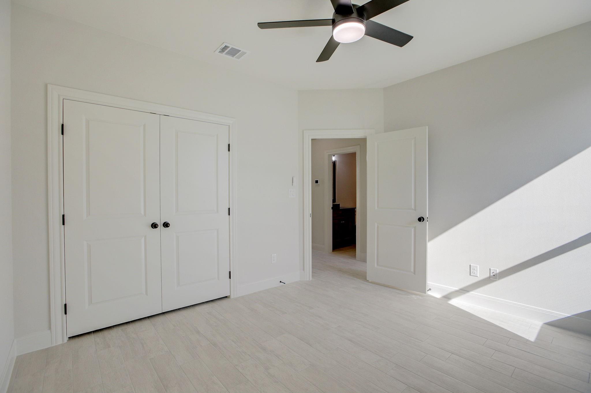 117 Callie St, Smithville, TX 78957