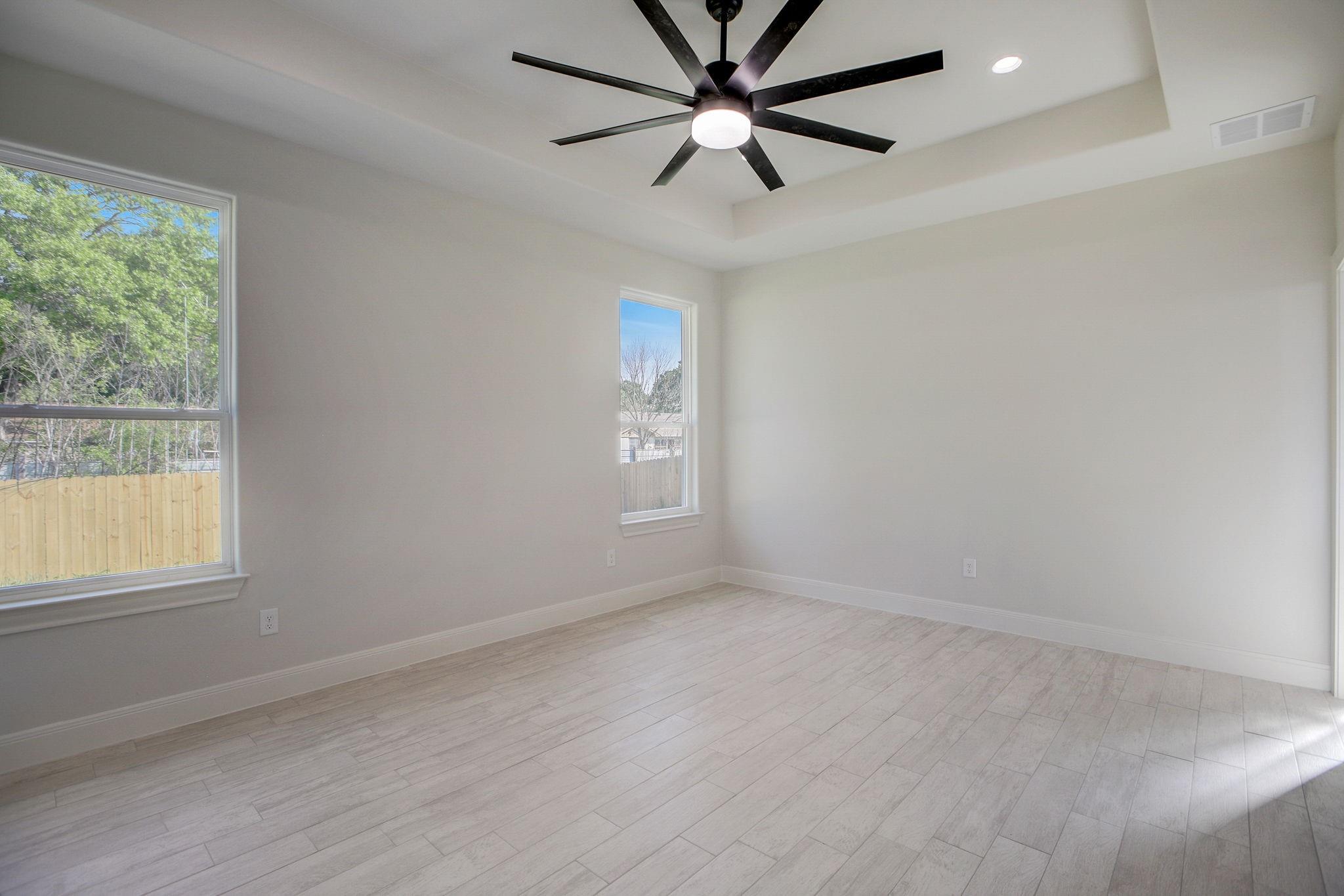 117 Callie St, Smithville, TX 78957