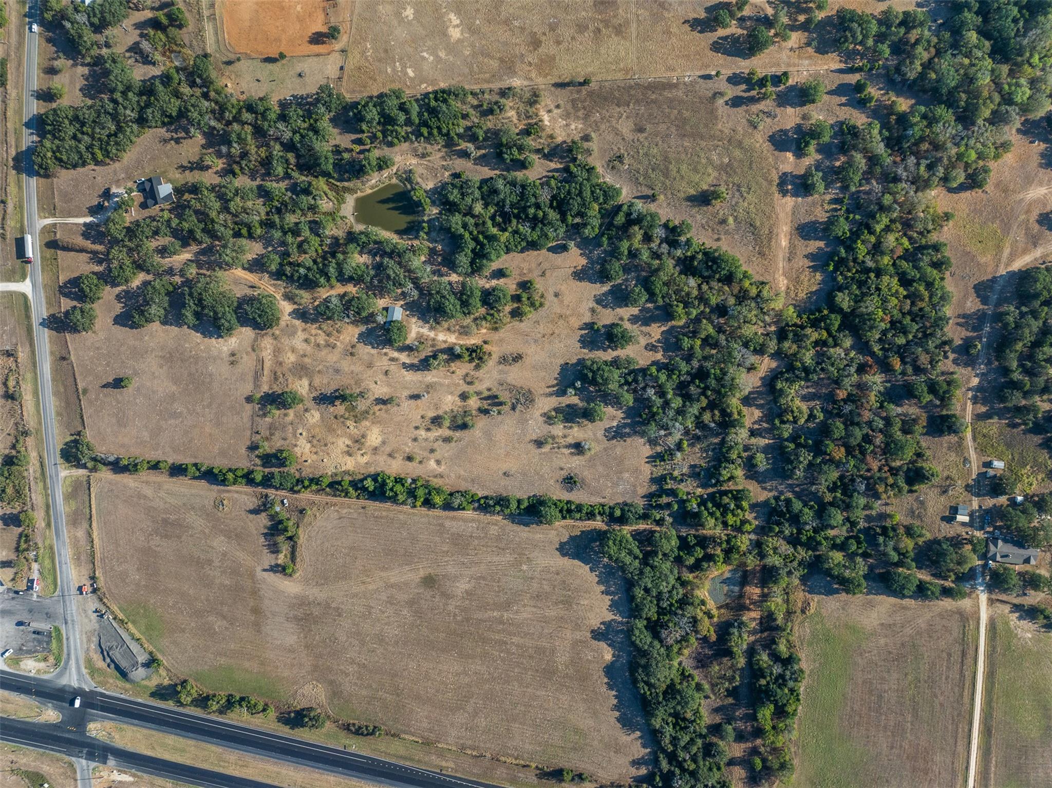 139 Fm 696, Elgin, TX 78621