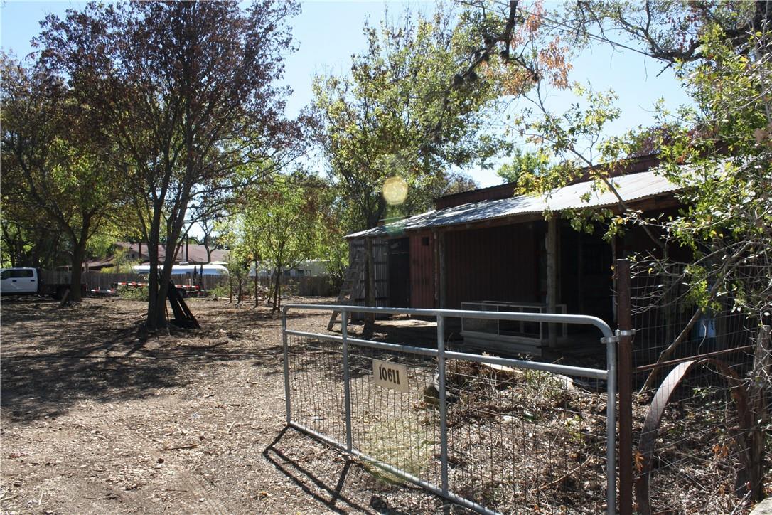 10611 Circle Dr, Austin, TX 78736