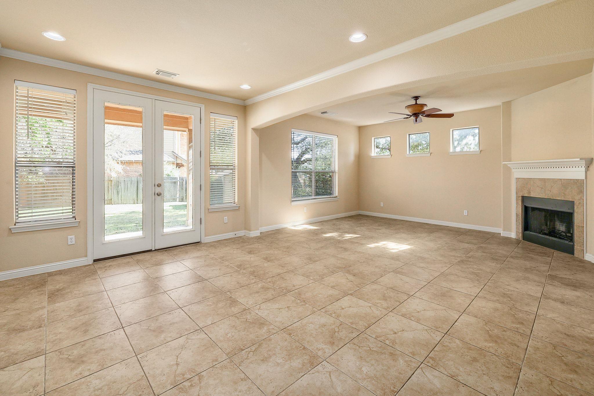 3313 Pine Needle Cir, Round Rock, TX 78681