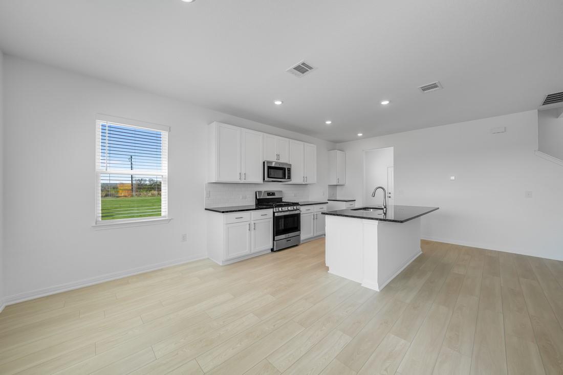 6021 Alfred Acres Dr, Del Valle, TX 78617