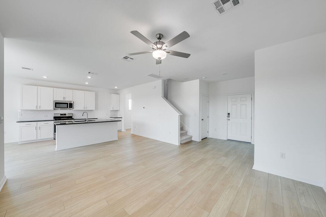 6021 Alfred Acres Dr, Del Valle, TX 78617