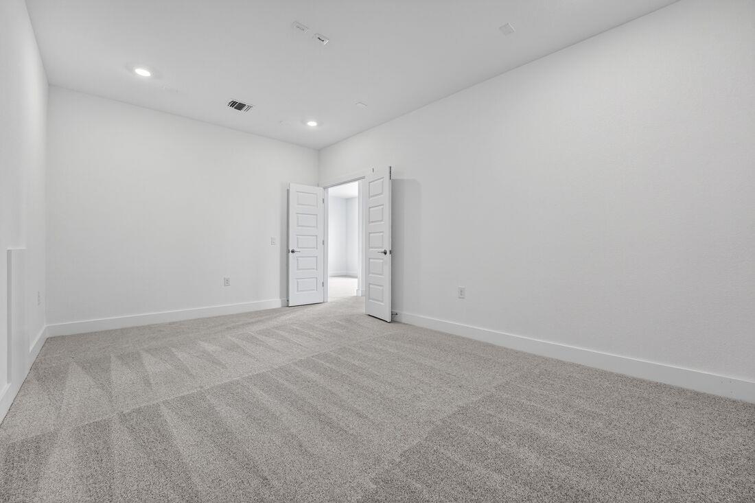 9212 Flatbush Dr, Austin, TX 78744