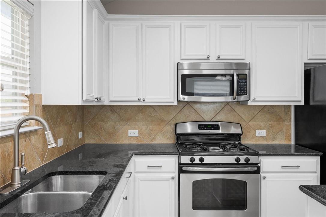 18820 Edinburgh Castle Rd, Pflugerville, TX 78660