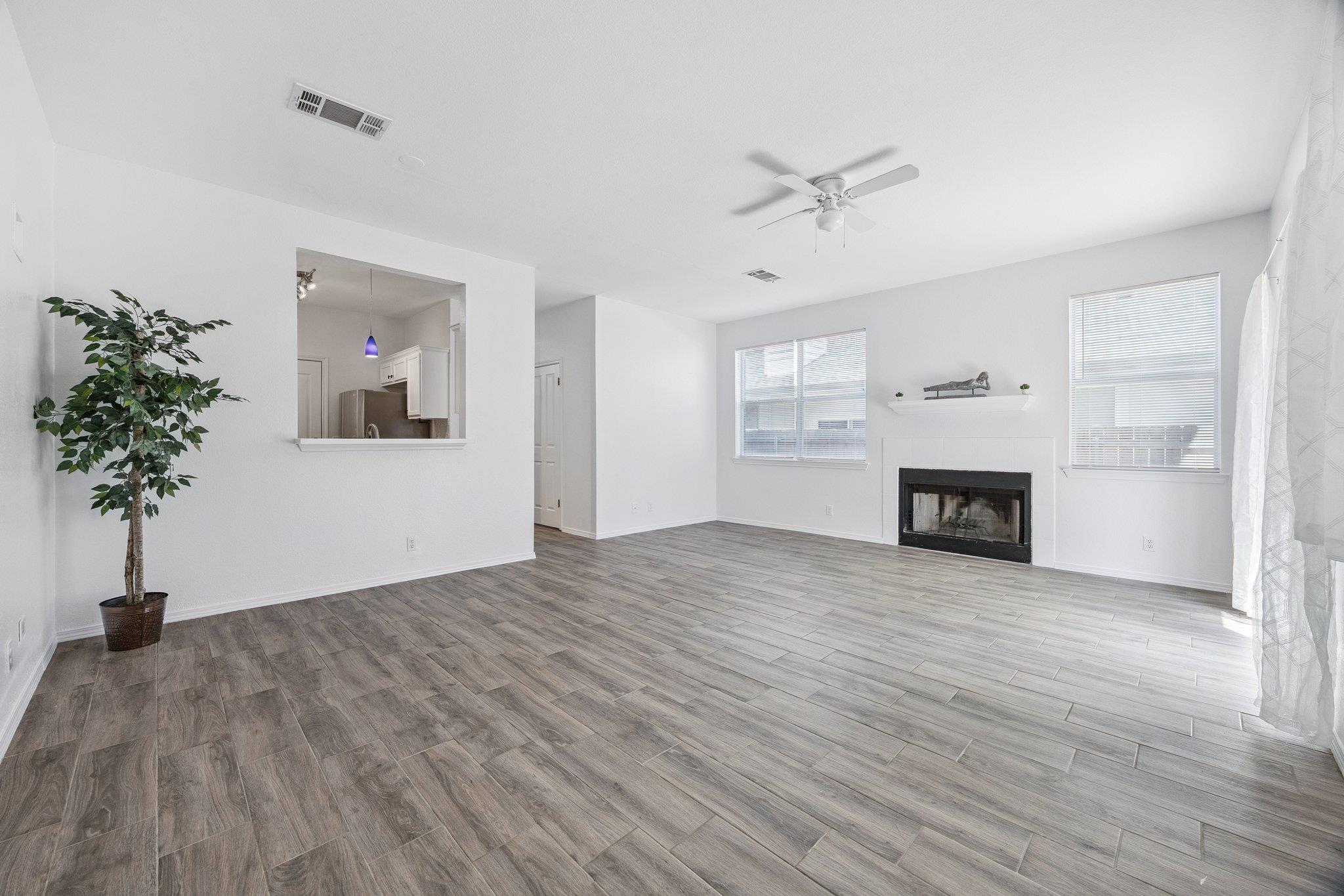 2407 Curry Loop # A, Round Rock, TX 78664