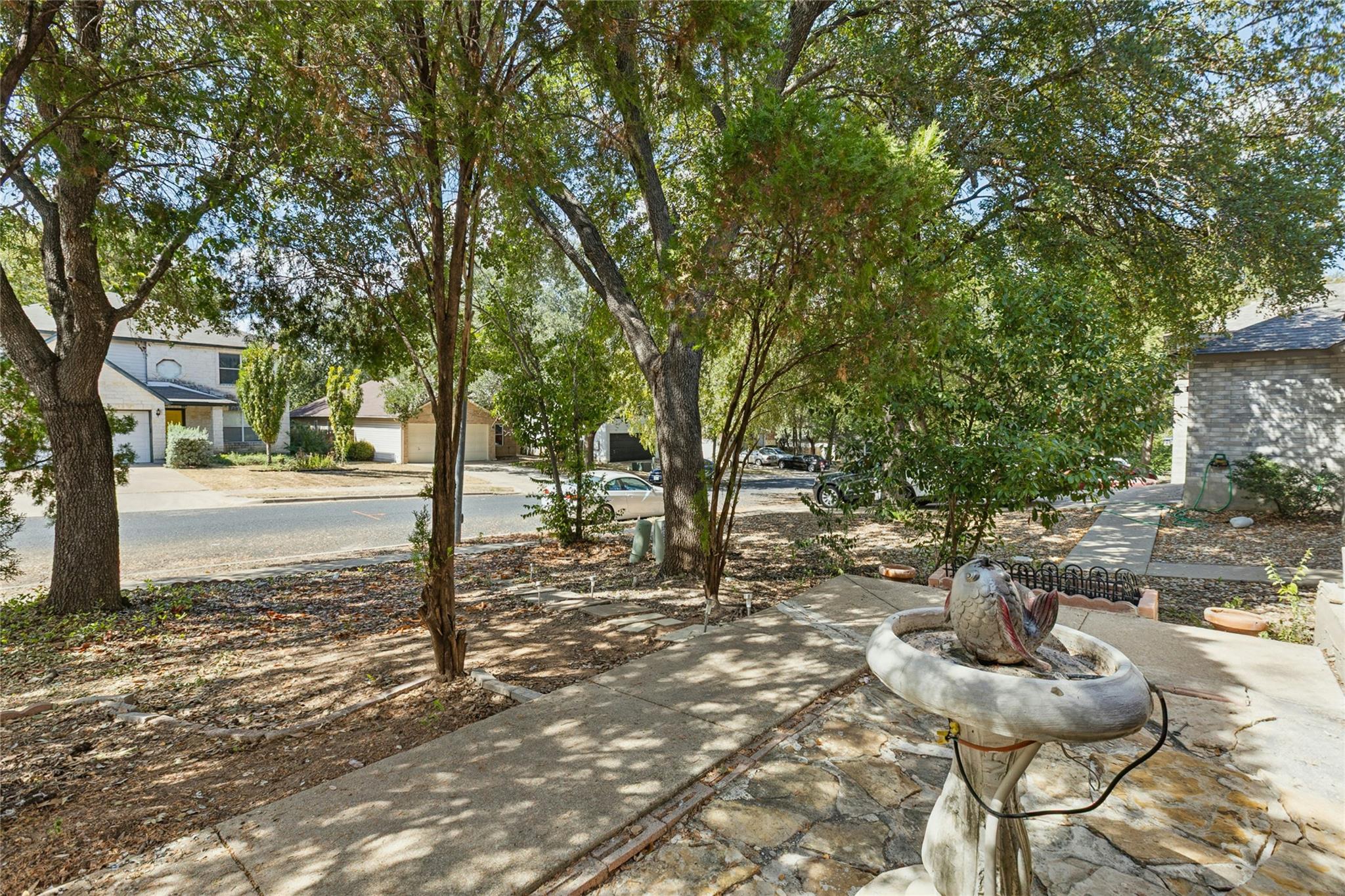 1614 Alazan Cv, Round Rock, TX 78664