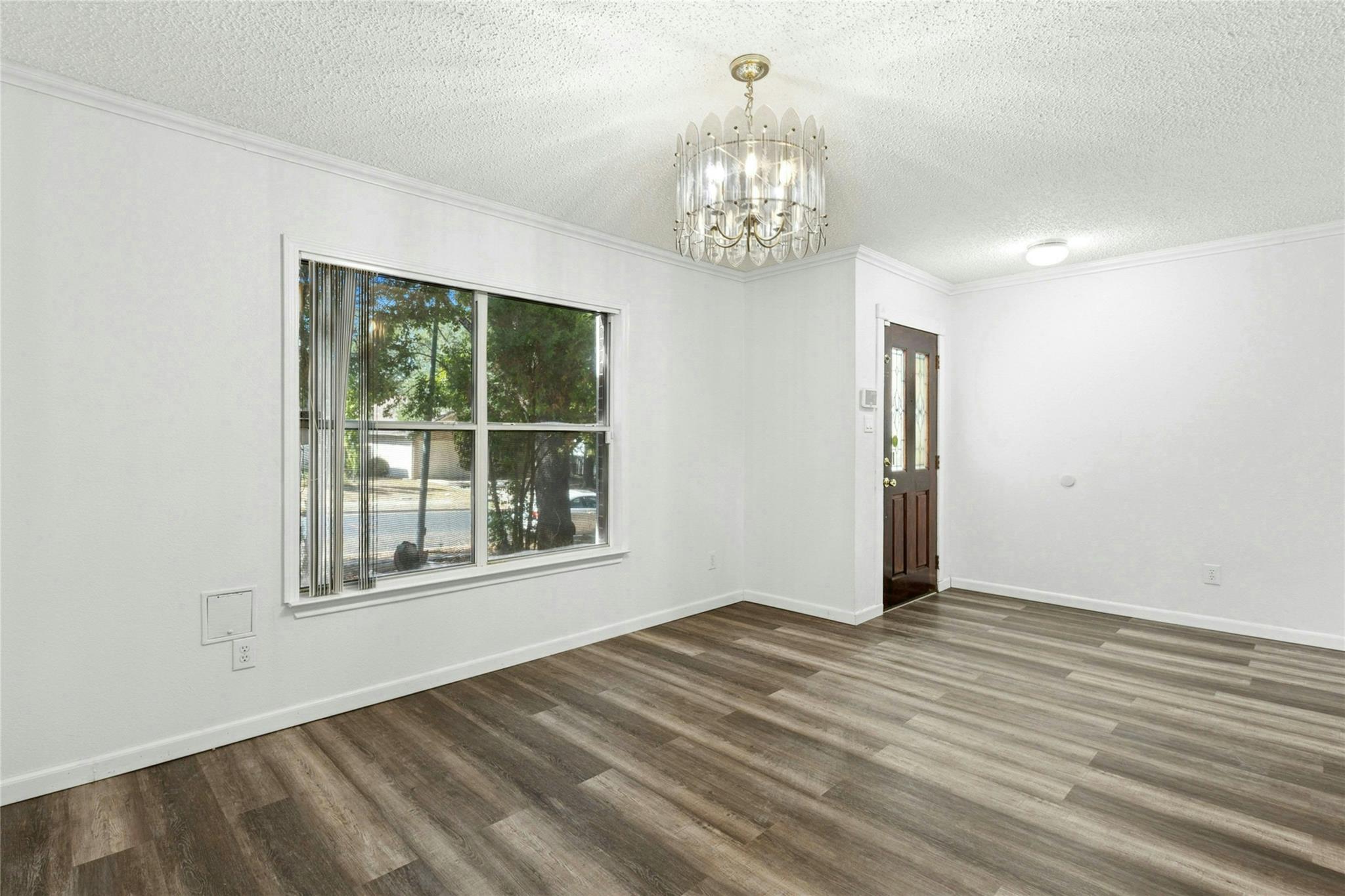 1614 Alazan Cv, Round Rock, TX 78664