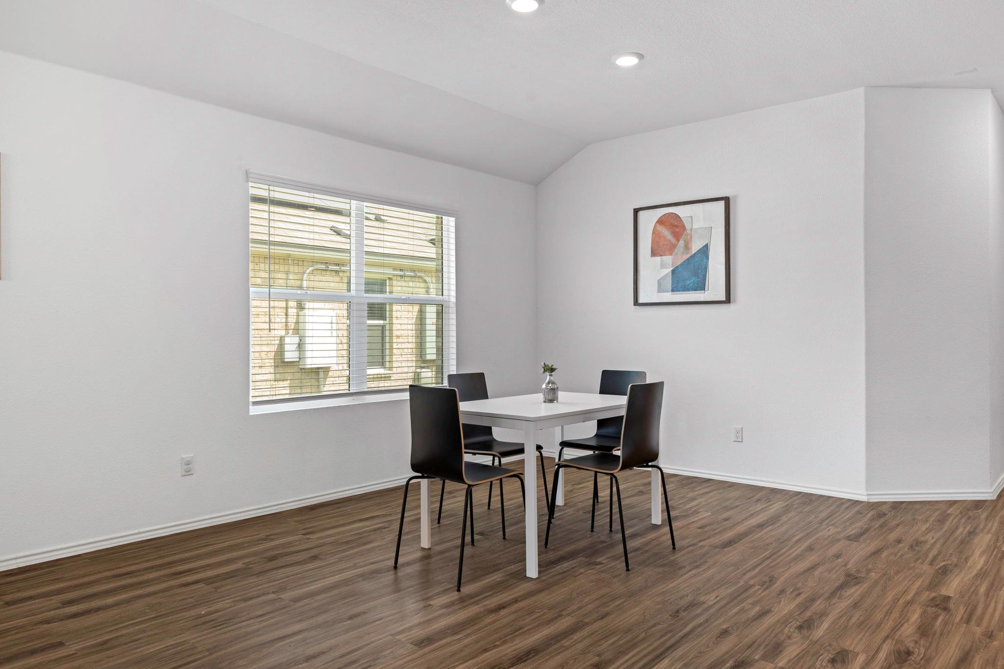 222 Escondido Cir, San Marcos, TX 78666