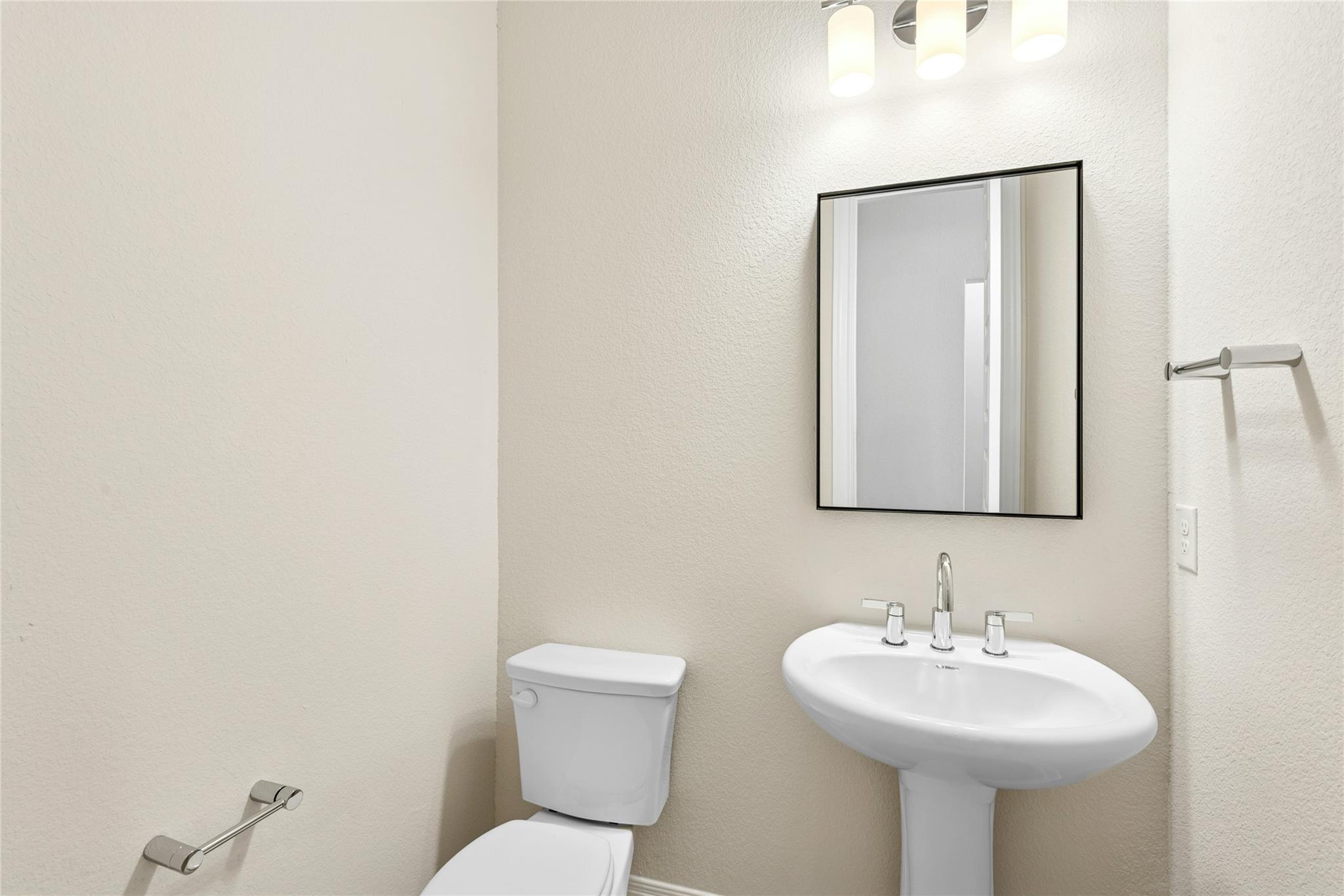 113 Shikra Cv, Cedar Creek, TX 78612