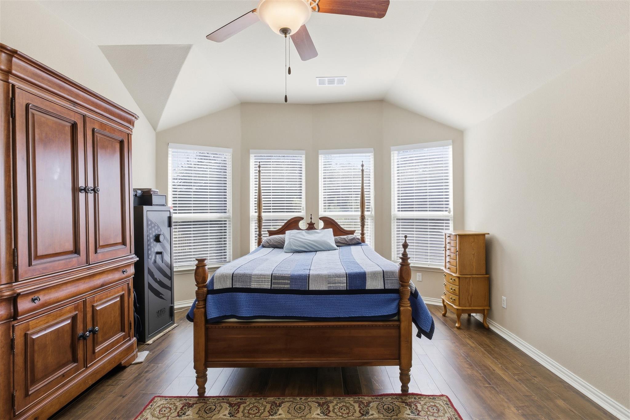 7909 Arbor Knoll Ct, Lago Vista, TX 78645