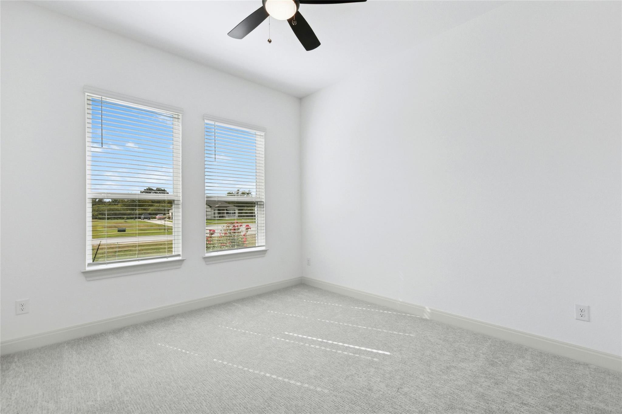 115 Buzzard Ct, Cedar Creek, TX 78612